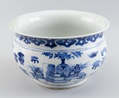 CHINESE BLUE AND WHITE PORCELA