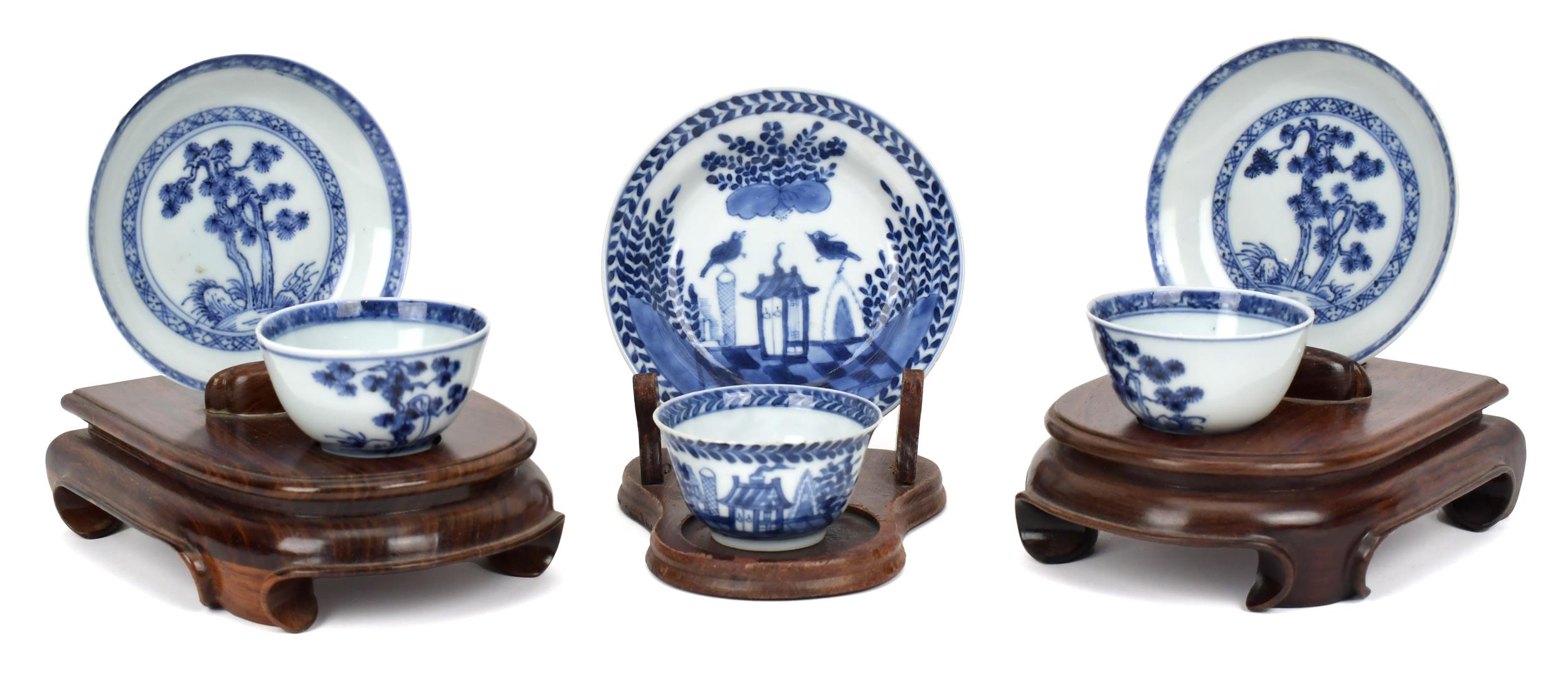 CHINESE BLUE AND WHITE PORCELAIN
