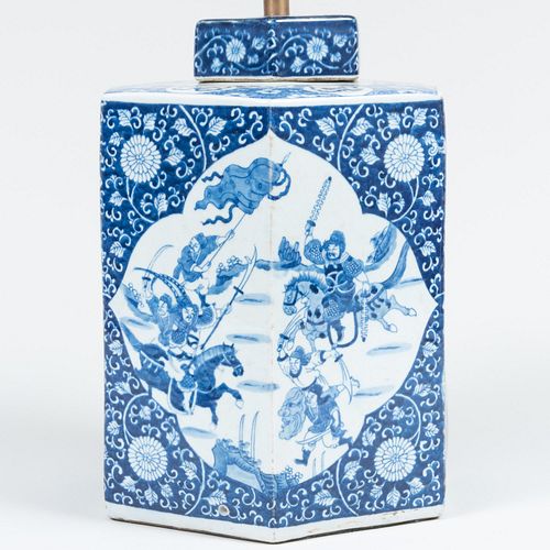CHINESE BLUE AND WHITE PORCELAIN