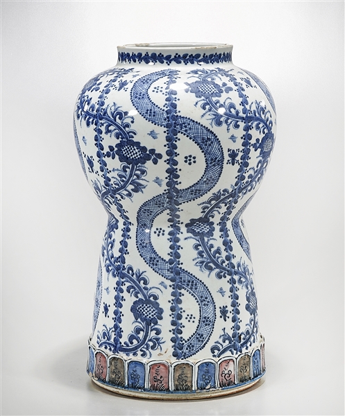 Chinese blue and white porcleain