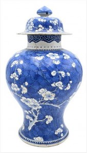 CHINESE BLUE AND WHITE PRUNUS