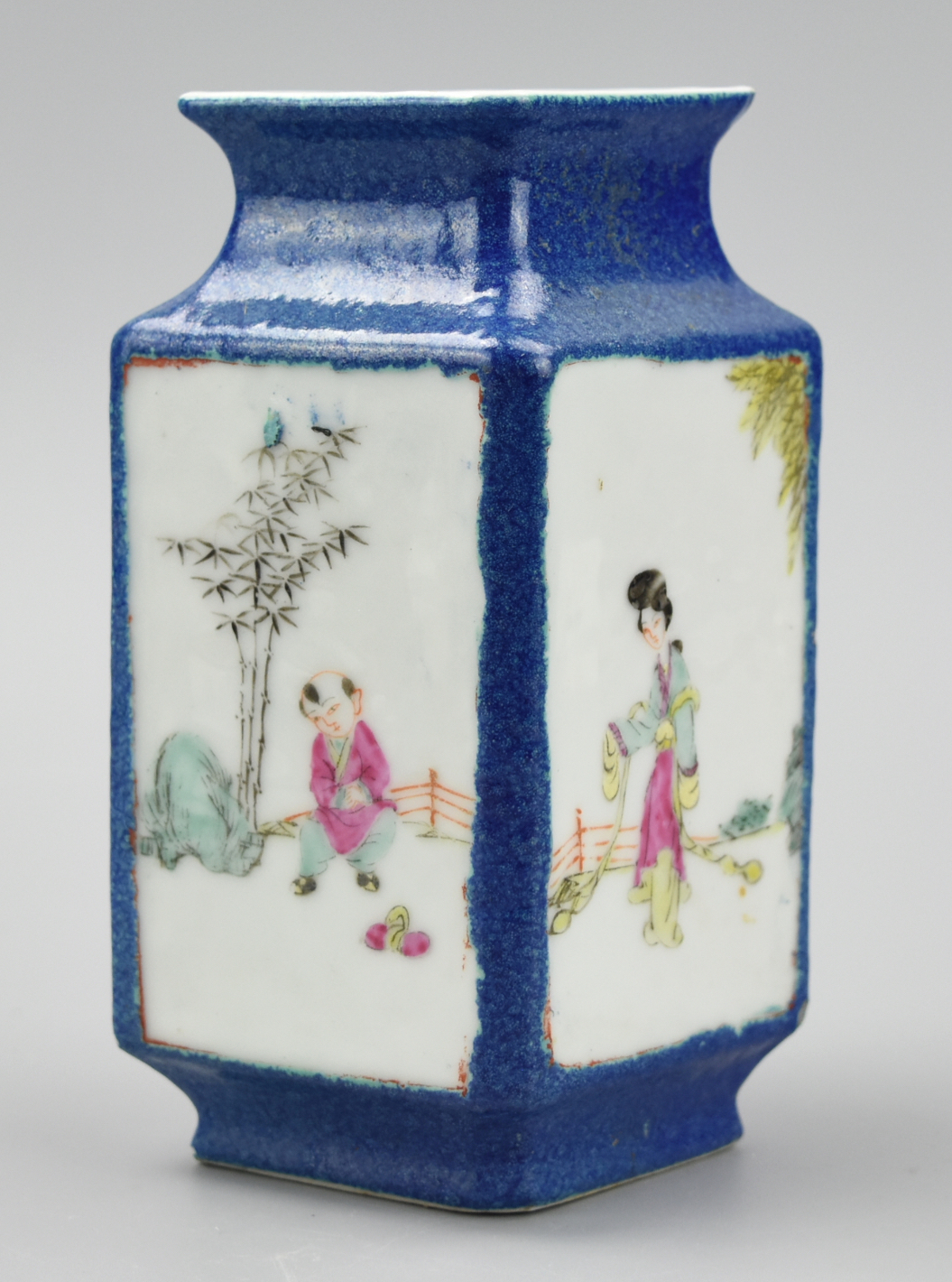 CHINESE BLUE & FAMILLE ROSE VASE W/