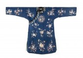 CHINESE BLUE SILK 'THREE PLENT