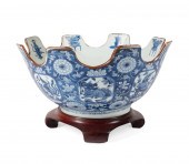 CHINESE BLUE & WHITE BOGU MONT