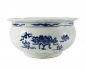 CHINESE BLUE & WHITE BOGU OR A