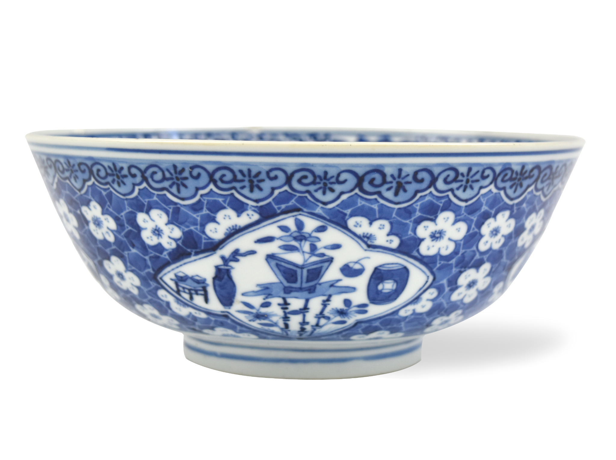 CHINESE BLUE & WHITE BOWL W/