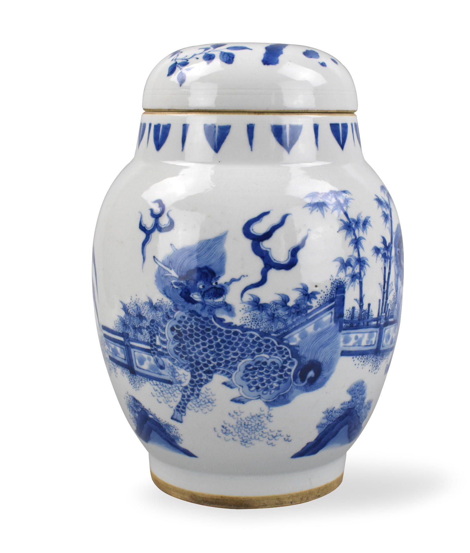 CHINESE BLUE & WHITE COVERED JAR W/