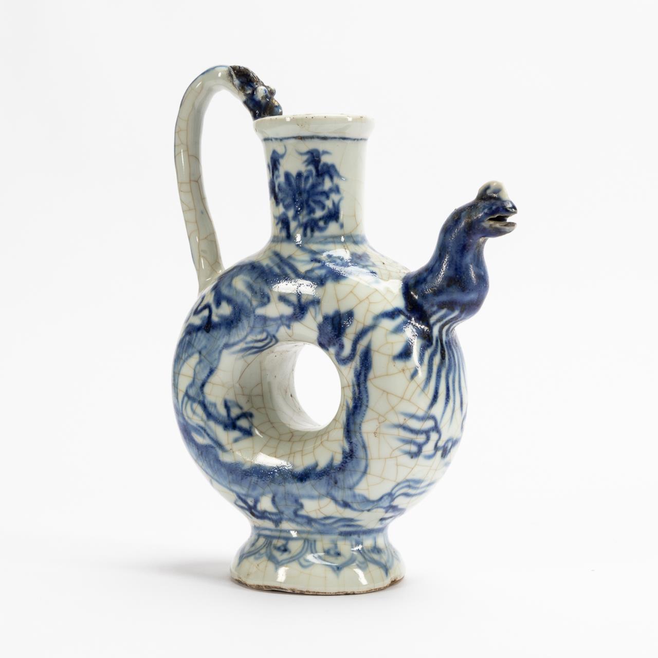 CHINESE BLUE & WHITE DRAGON EWER OR