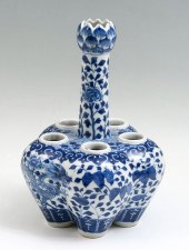 CHINESE BLUE & WHITE GARLIC MO