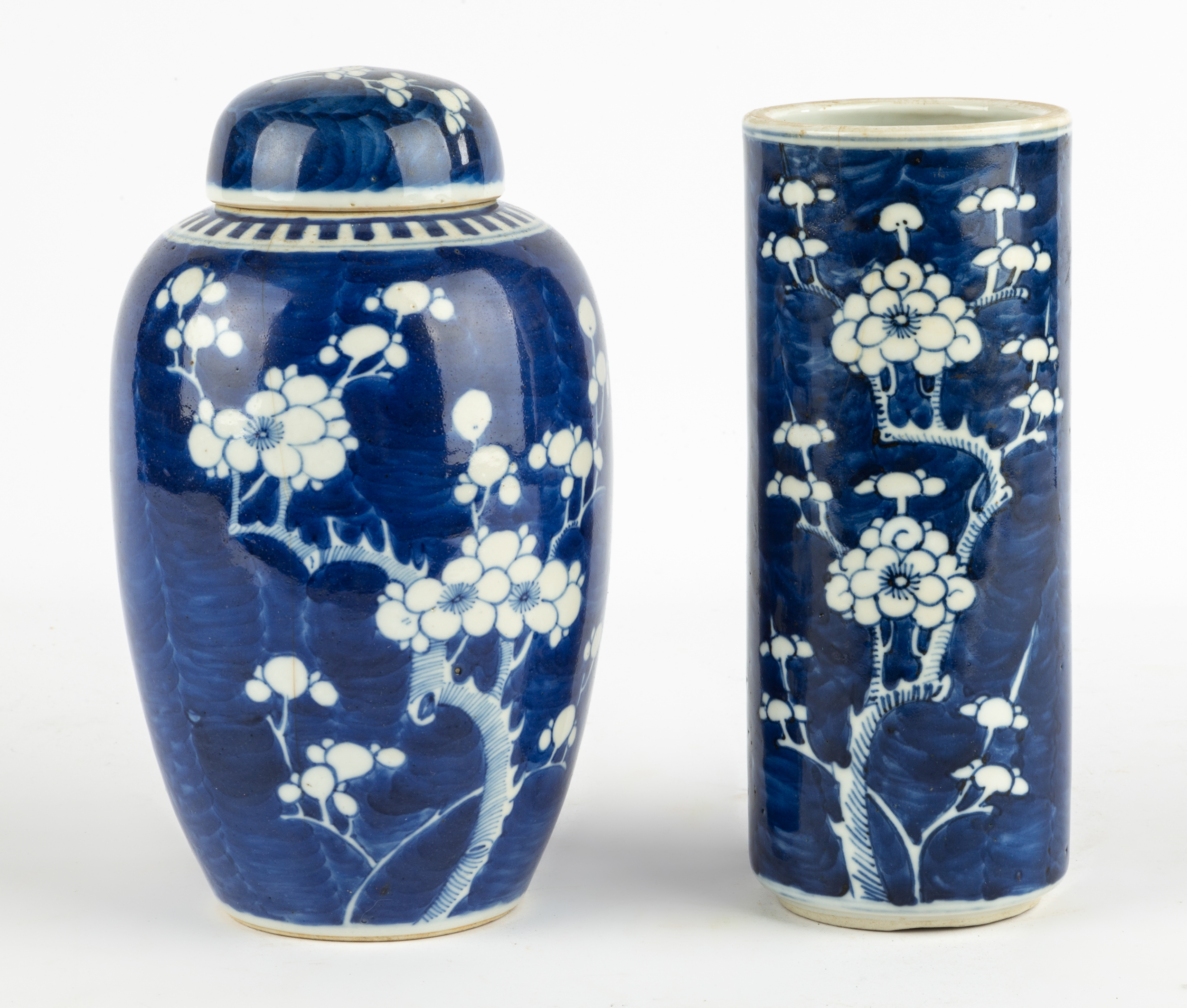 CHINESE BLUE & WHITE GINGER JAR AND
