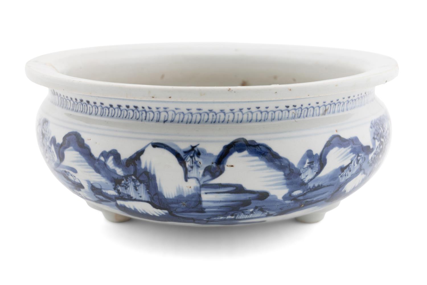 CHINESE BLUE & WHITE JARDINIERE