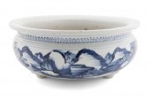 CHINESE BLUE & WHITE JARDINIER