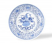 CHINESE BLUE & WHITE LOTUS PLA