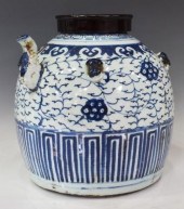 CHINESE BLUE & WHITE POECELAIN