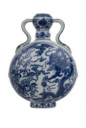 CHINESE BLUE & WHITE PORCELAIN