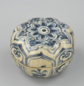 CHINESE BLUE& WHITE PORCELAIN