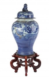 CHINESE BLUE & WHITE PORCELAIN
