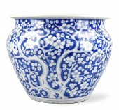 CHINESE BLUE & WHITE PRUNUS FL