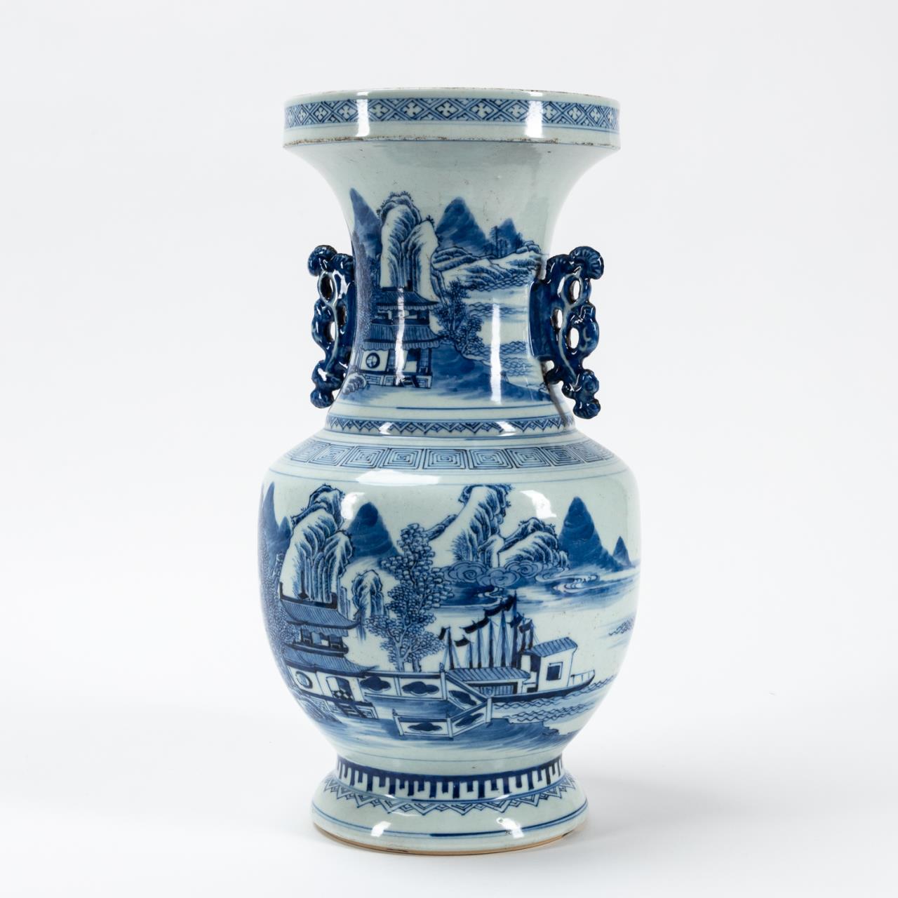 CHINESE BLUE & WHITE RIVER