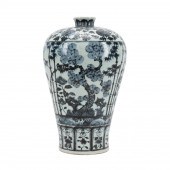 CHINESE BLUE & WHITE THREE FRI
