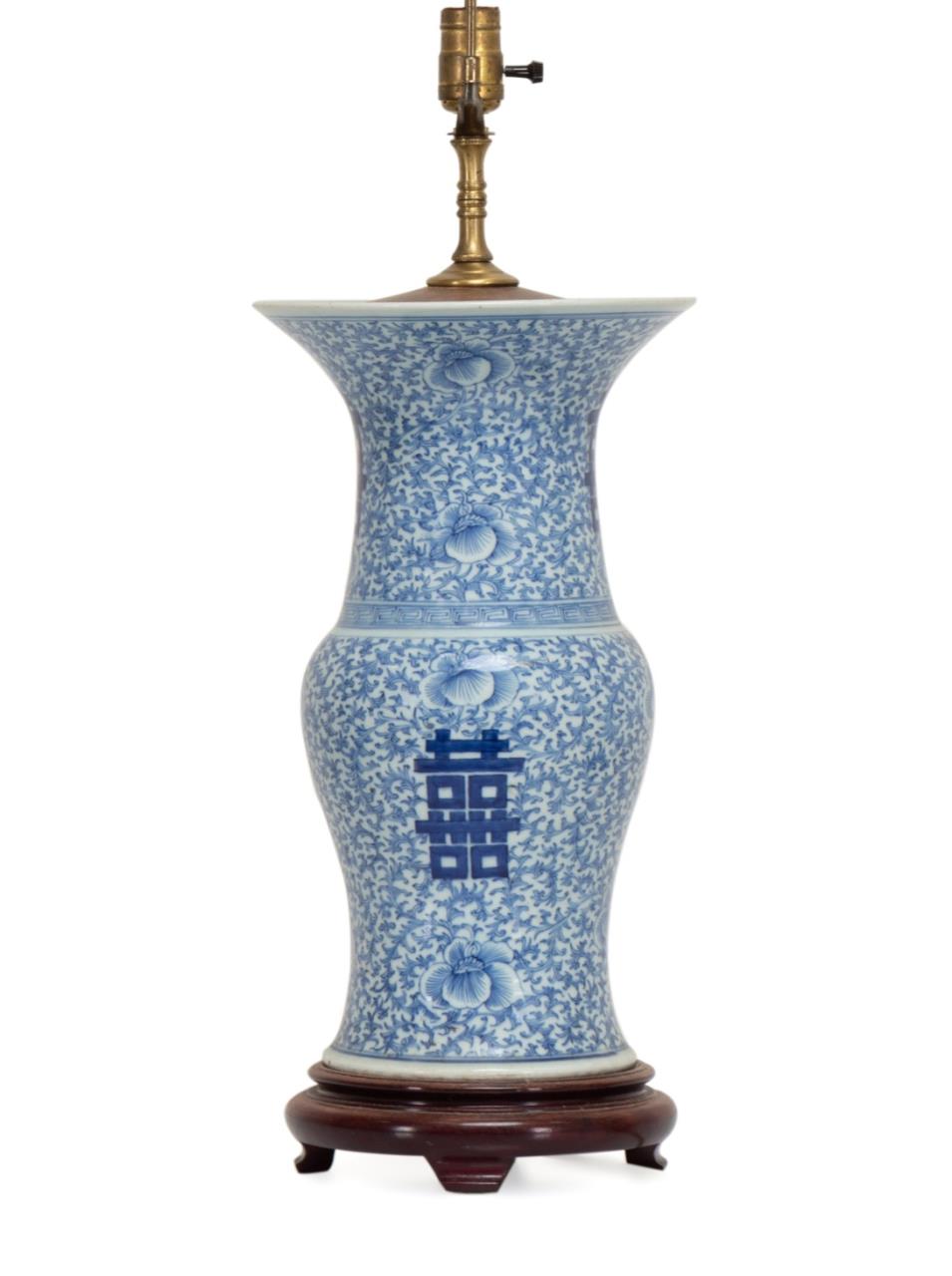 CHINESE BLUE & WHITE VASE MOUNTED