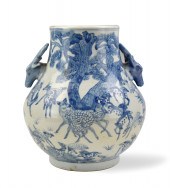 CHINESE BLUE & WHITE ZUN VASE