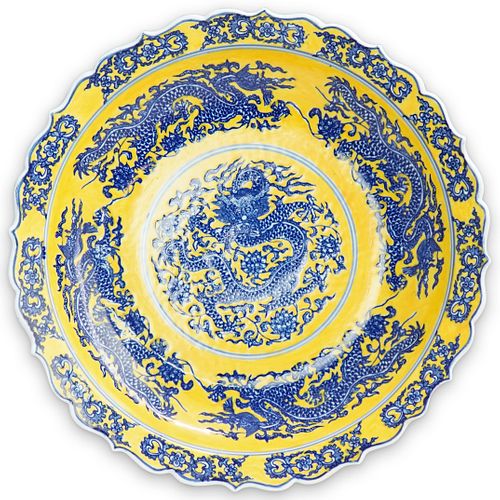 CHINESE BLUE & YELLOW PORCELAIN