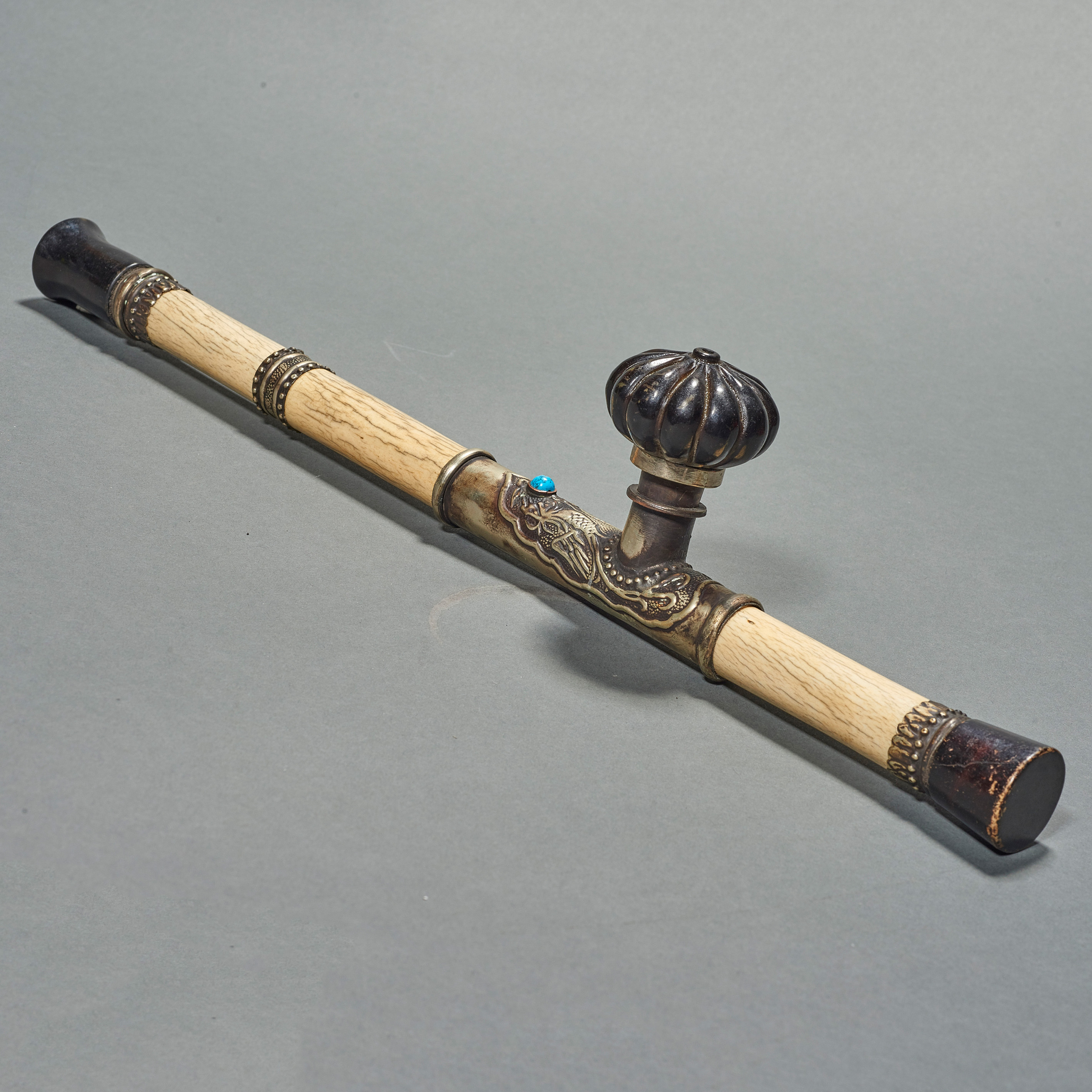 CHINESE BONE OPIUM PIPE AND