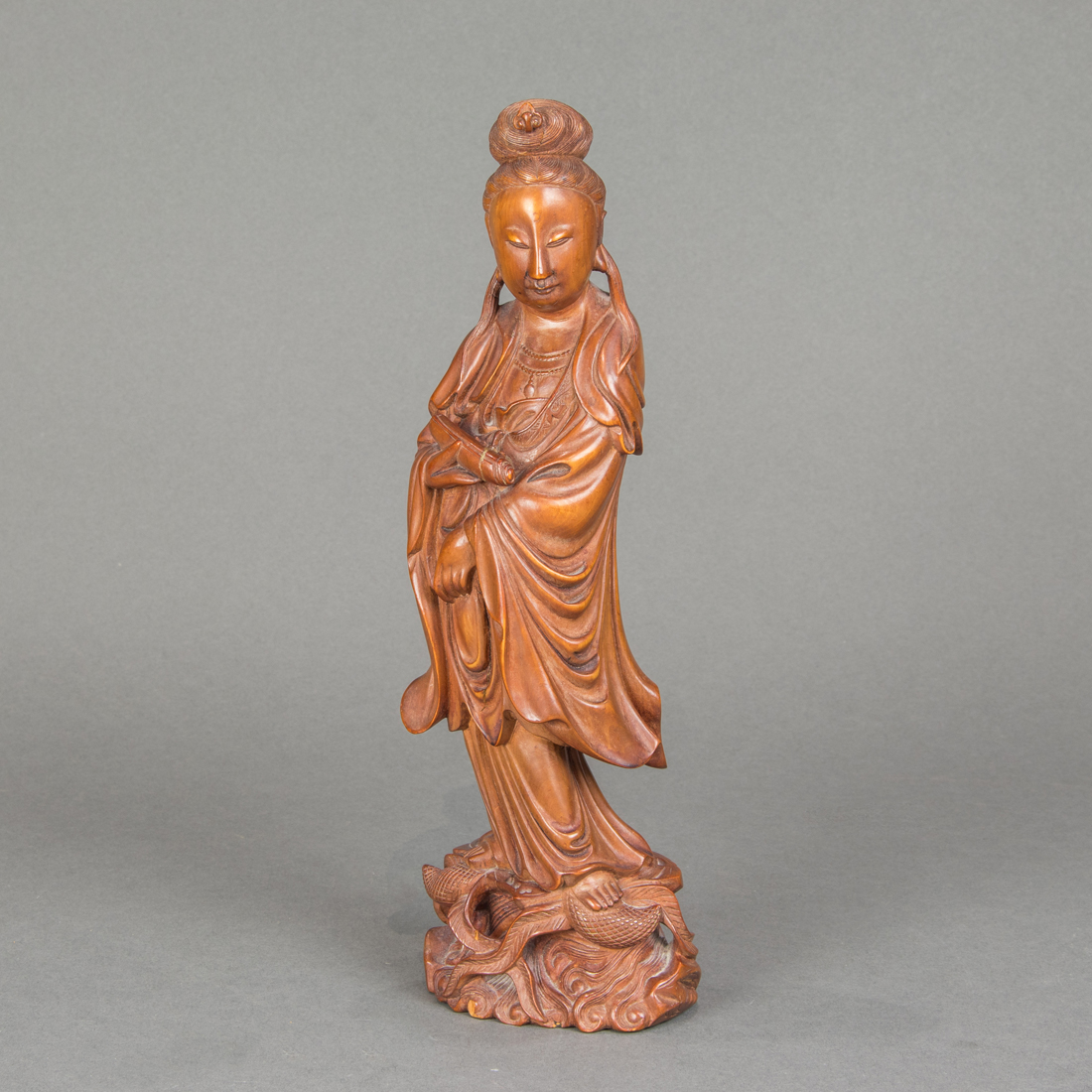 CHINESE BOXWOOD FIGURE OF GUANYIN