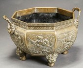 CHINESE BRONZE ARCHAIC-FORM OC