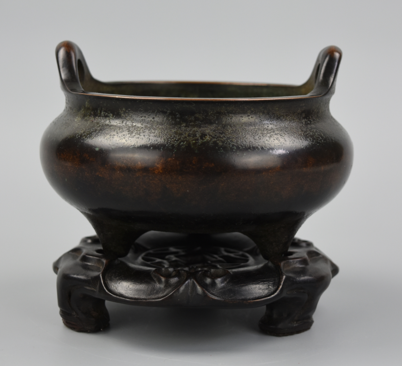 CHINESE BRONZE CENSER AND ROSE WOOD
