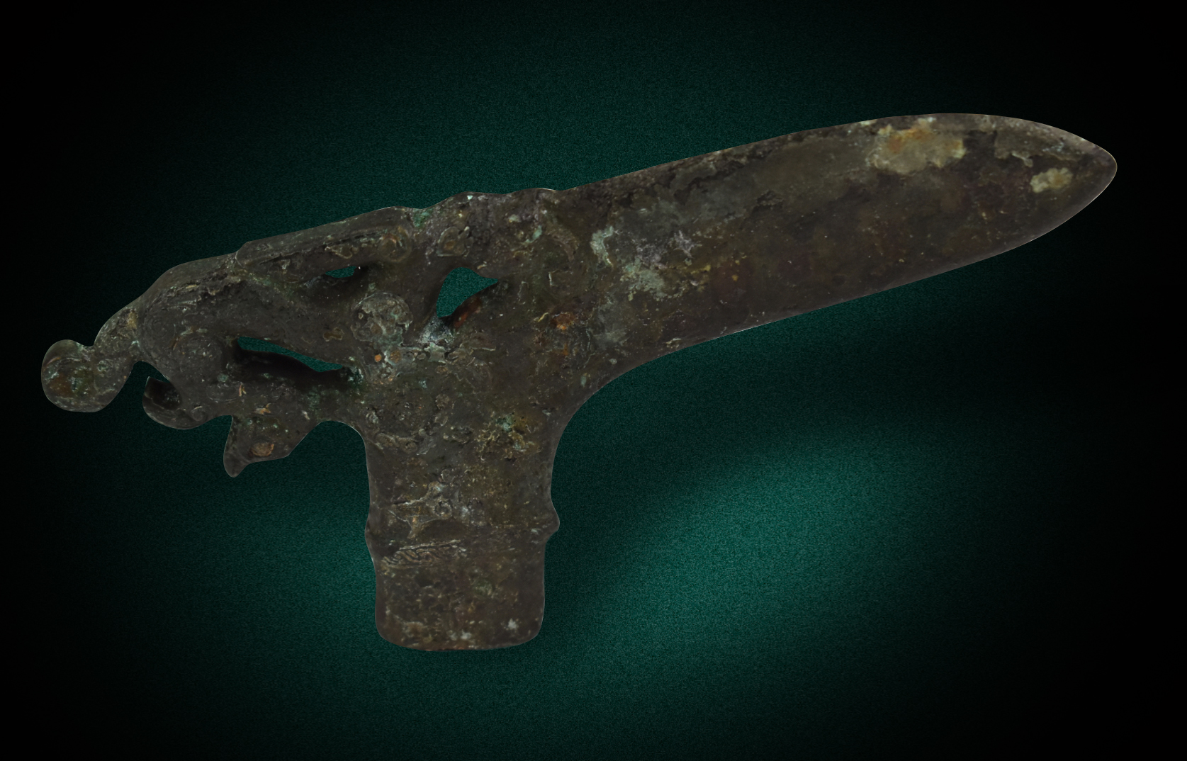 CHINESE BRONZE DAGGER AXE,