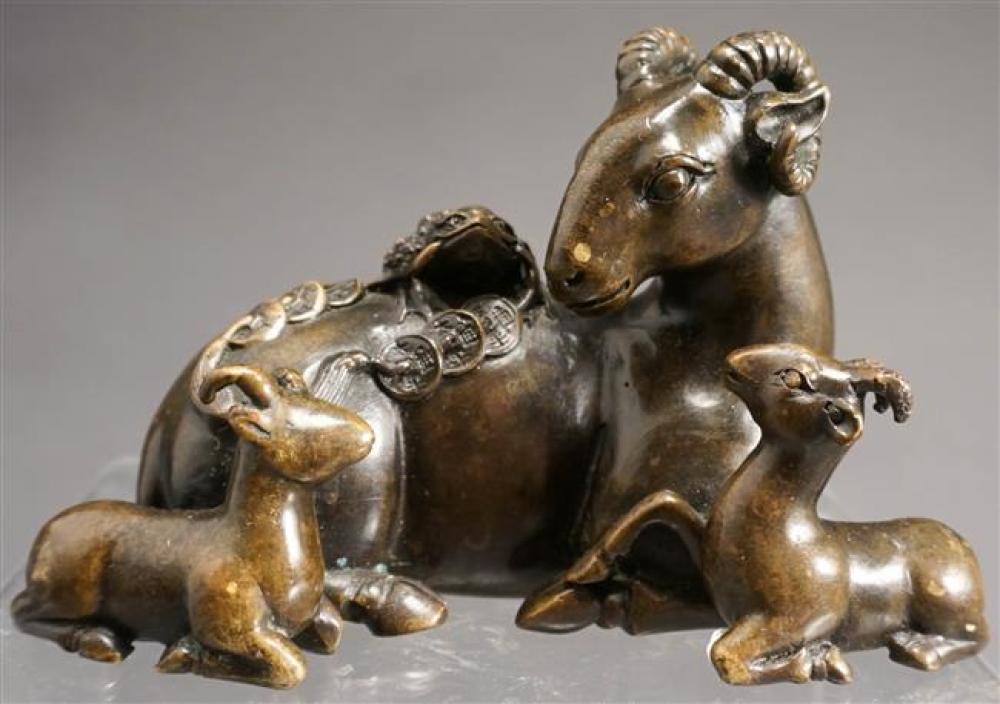 CHINESE BRONZE FIGURE OF A RAM