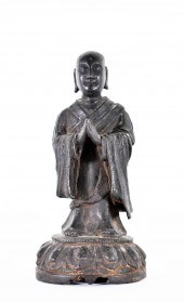 CHINESE BRONZE FIGURE OF A PRI
