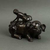CHINESE BRONZE FIGURE OF A MON