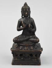 CHINESE BRONZE FIGURE OF BUDDH