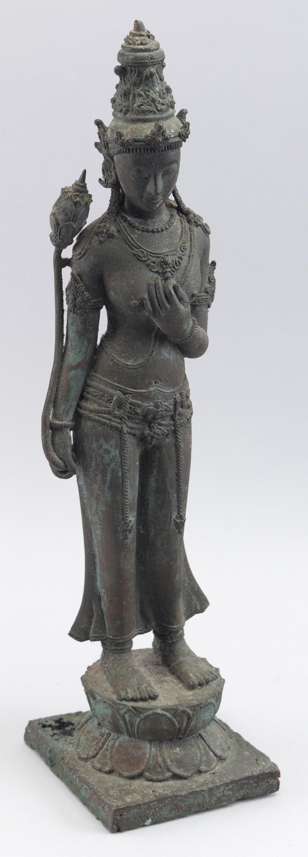 CHINESE BRONZE FIGURE OF TARA
