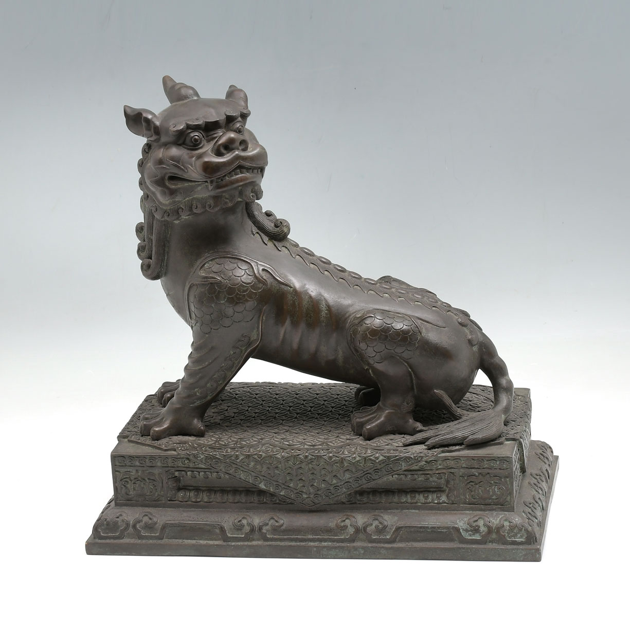 CHINESE BRONZE FOO LION/FOO DOG: