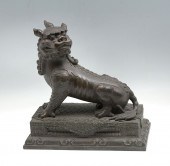 CHINESE BRONZE FOO LION/FOO DO