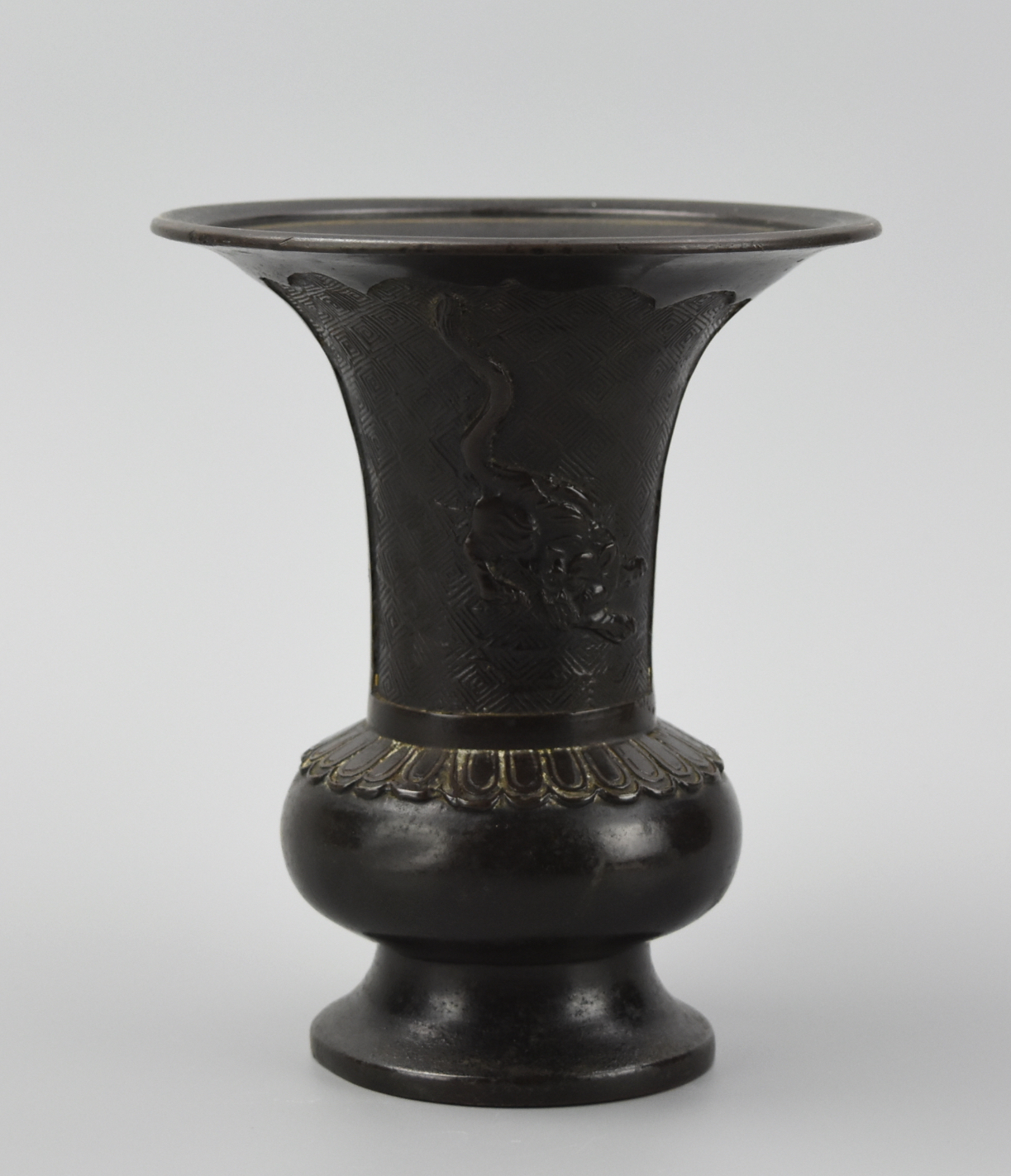 CHINESE BRONZE GU VASE W/ FIGURES &