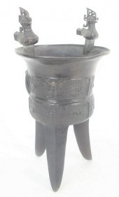 CHINESE BRONZE IN ARCHAIC FORM