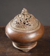 CHINESE BRONZE LIDDED CENSER,