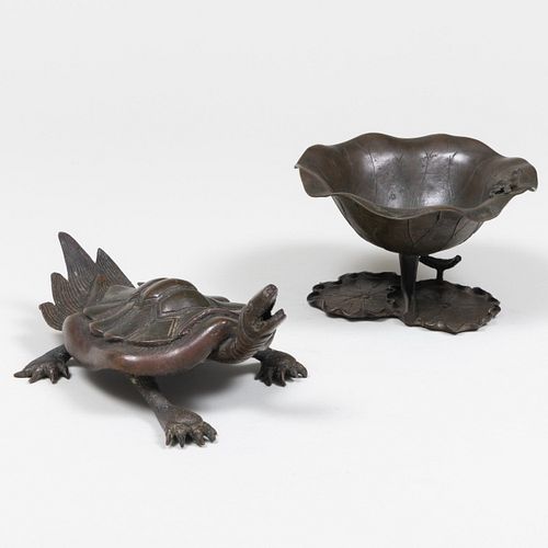 CHINESE BRONZE MODEL OF A TURTLE