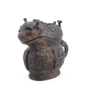 CHINESE BRONZE SMALL LIDDED VE