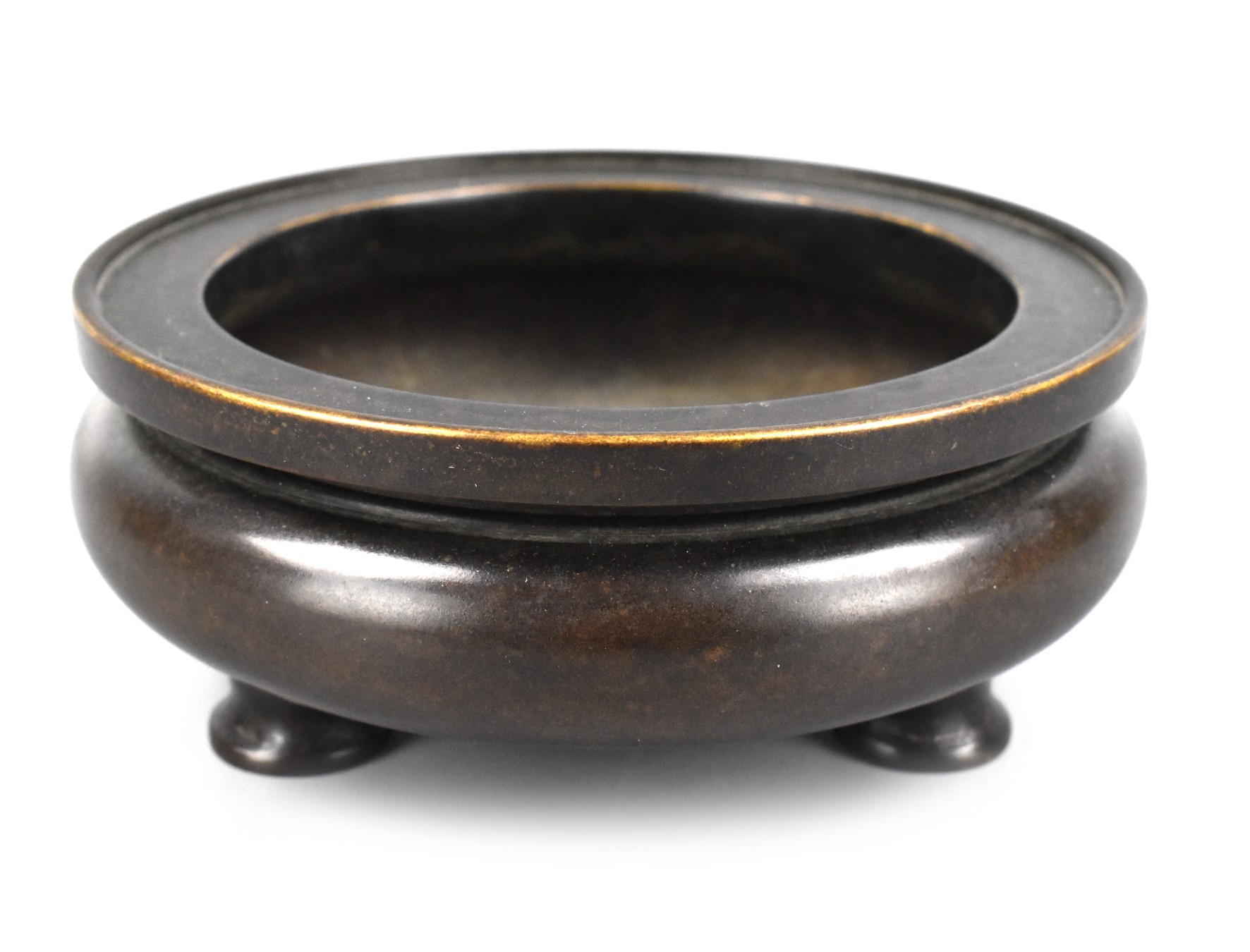 CHINESE BRONZE TRIPOD CENSER