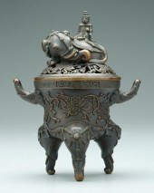 Chinese bronze tripod censer,