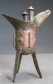 CHINESE BRONZE TRIPOD JUE WINE