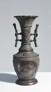 CHINESE BRONZE VASE PANELS OF