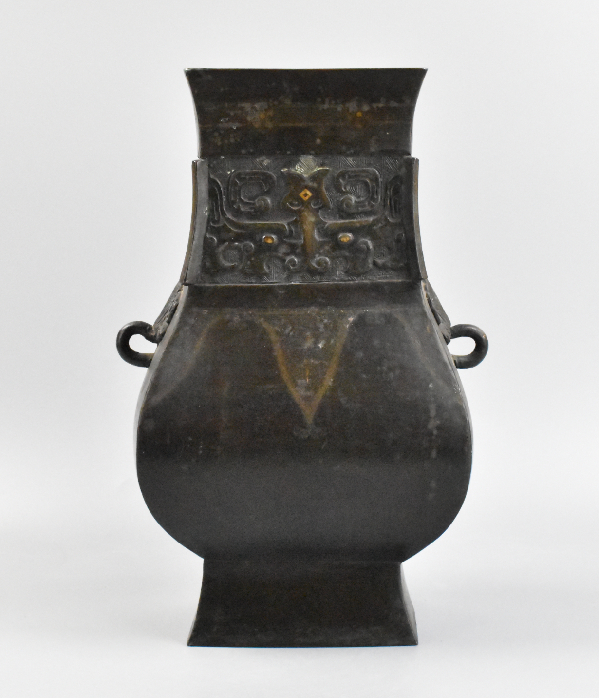 CHINESE BRONZE VASE WITH GOLD
