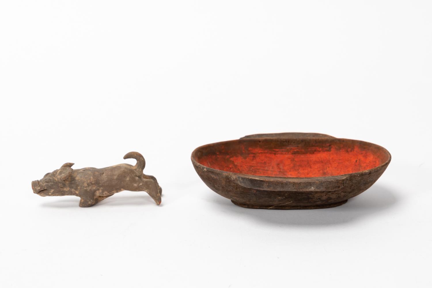 CHINESE BRUSH WASH & CERAMIC PIG,